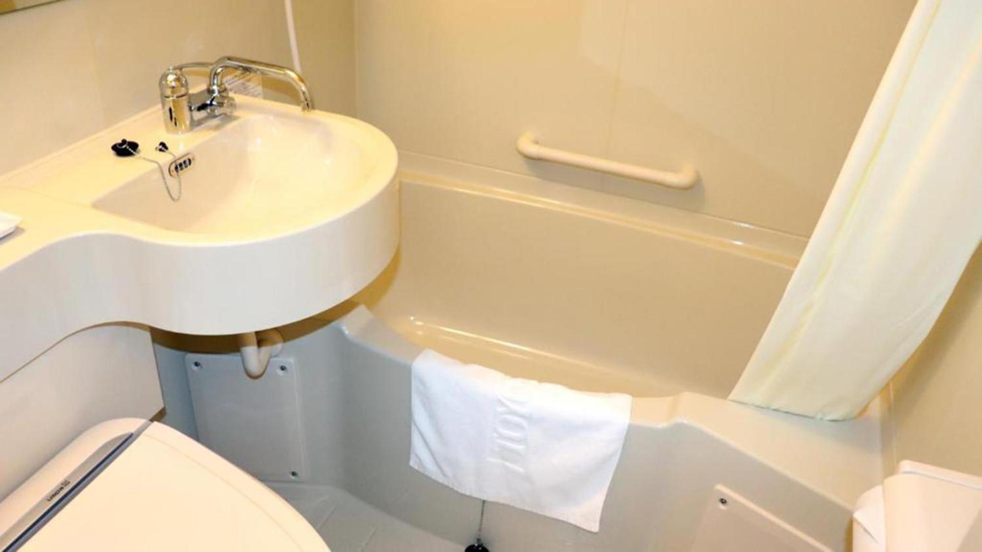 Toyoko Inn Shizuoka Shimizu Ekimae Екстер'єр фото